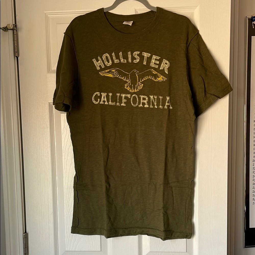 Men’s Hollister Olive Green T-Shirt